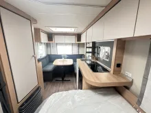 Fahrzeugbild Knaus Sport 450 FU Duschausbau #8