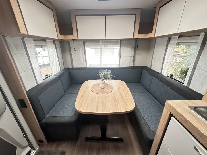 Fahrzeugbild Knaus Sport 450 FU Duschausbau #9