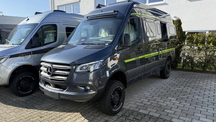 Fahrzeugbild Hymer Grand Canyon S CrossOver 600 4x4|9GAuto.|Stollen #5