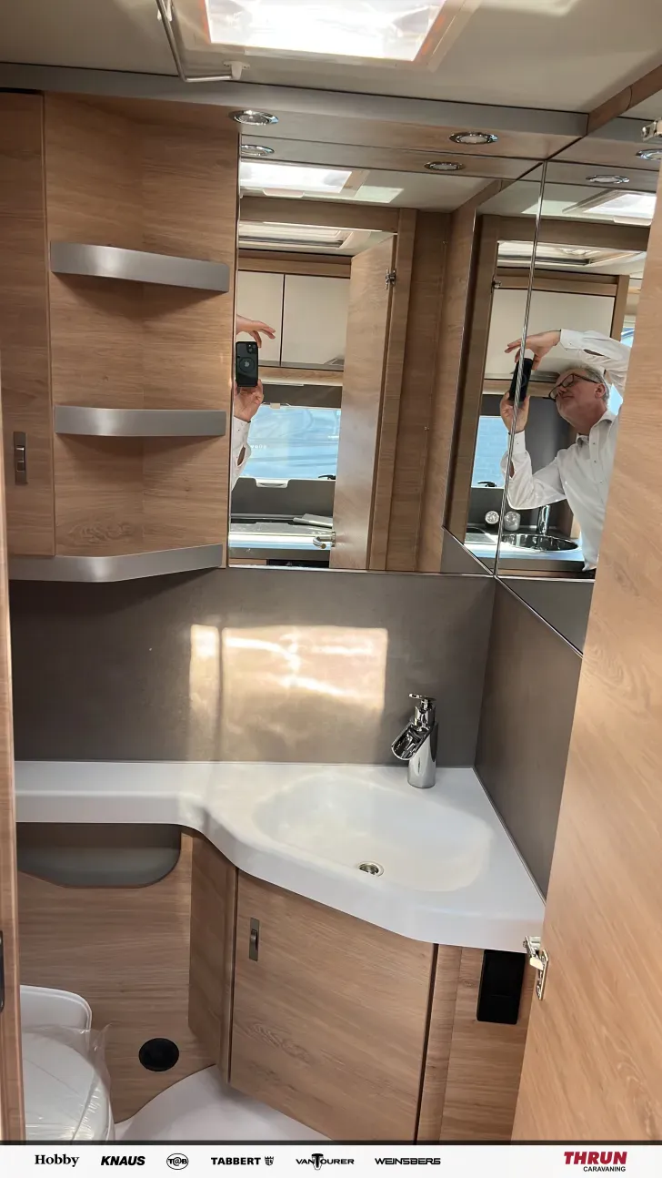 Toilette Knaus Südwind 460 EU 60 Years Einzelbetten*Alu Felgen