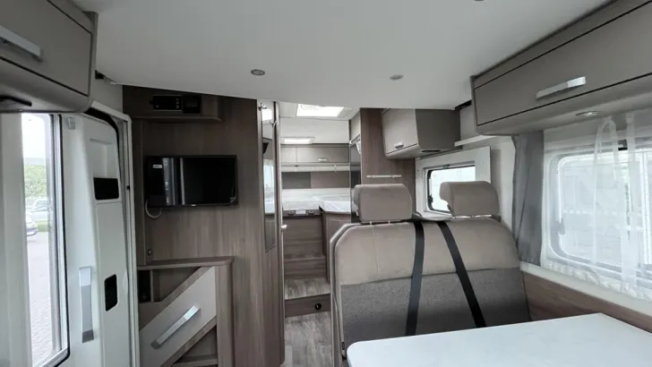 Fahrzeugbild Carado T 328 #7