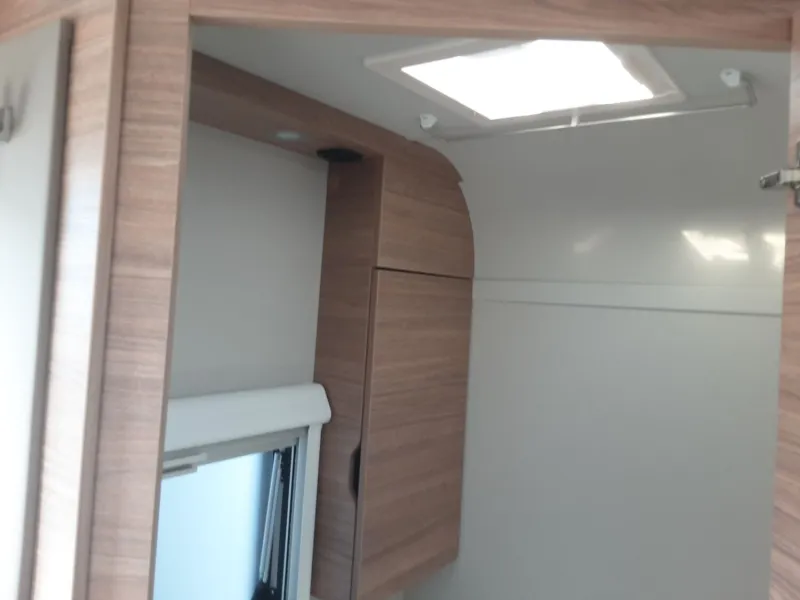 20251105_125720.44286741.jpg 20251105_125720.44286741.jpg