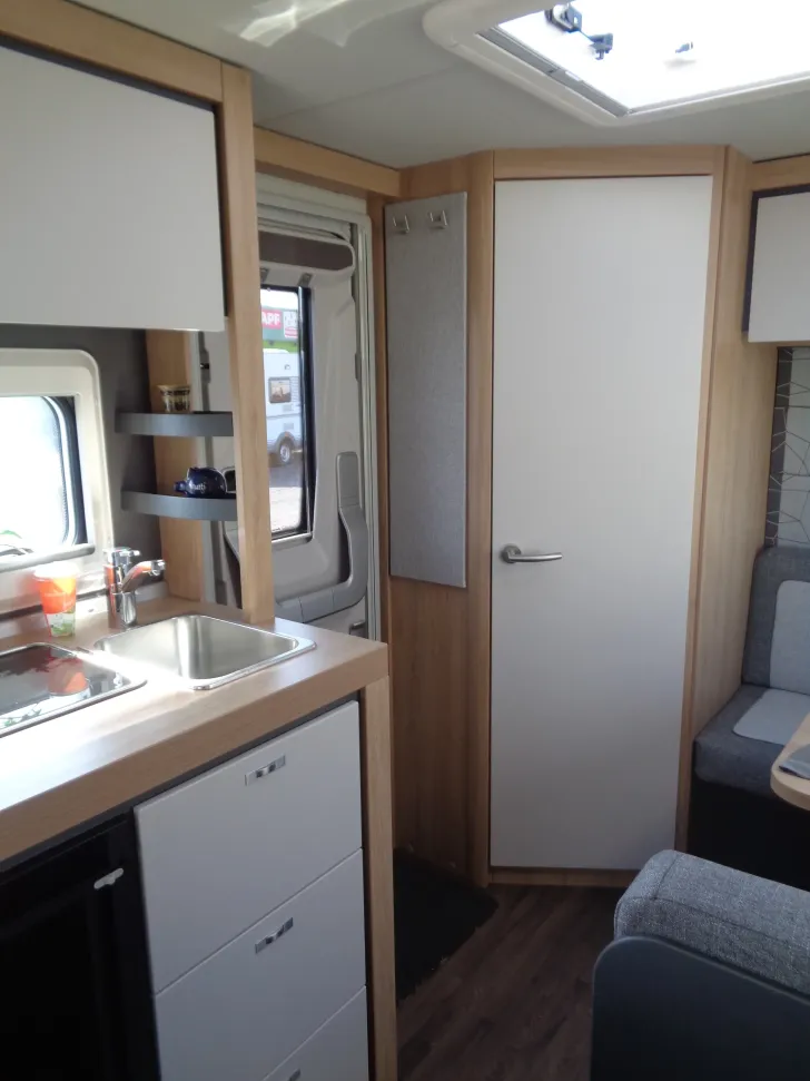 Fahrzeugbild Knaus Sport 400 QD #7