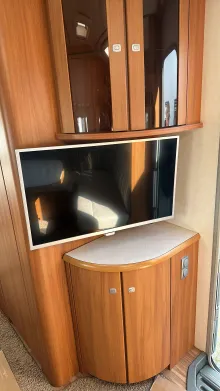 TV Wilk Sento 560 UE Mover + Dachklima