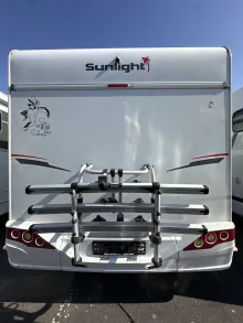 Frontal Hinten Sunlight T 65