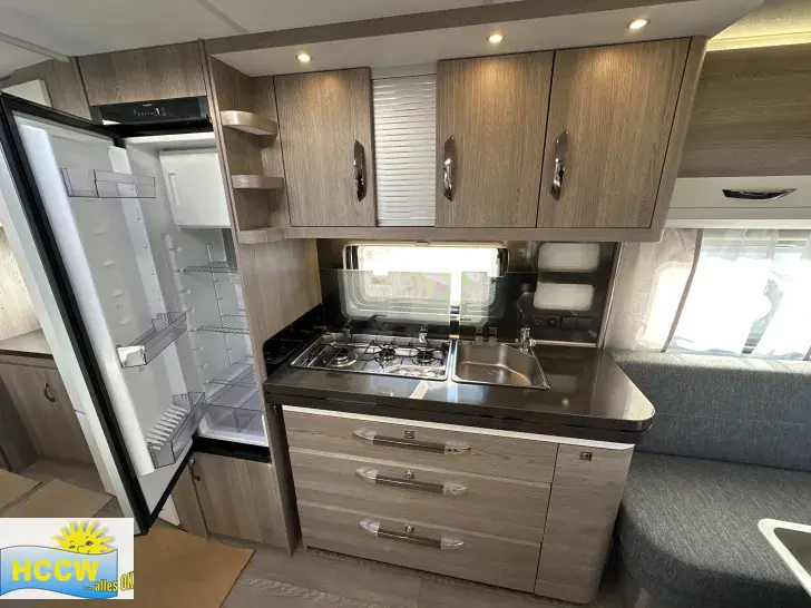 Küchen Hobby Prestige 650 KFU Tageszulassung