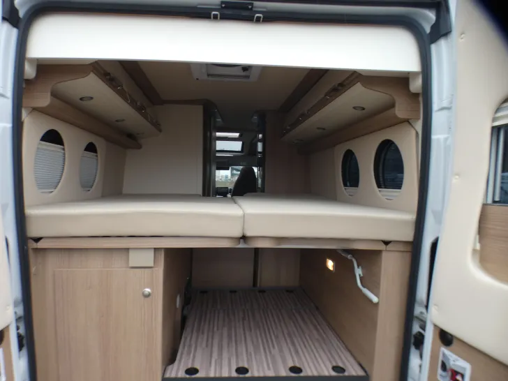 Fahrzeugbild Malibu Van Comfort 640 LE GT skyview #4