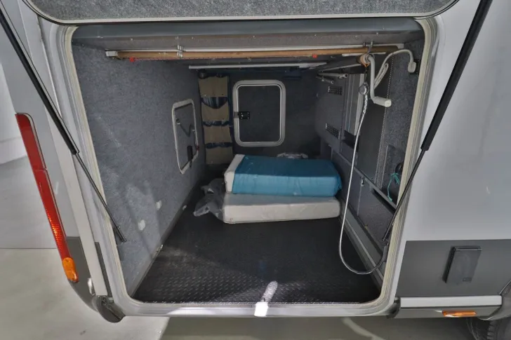 Fahrzeugbild Carthago Chic E-Line 51 QB/Quensbett/Garage/Solar #6