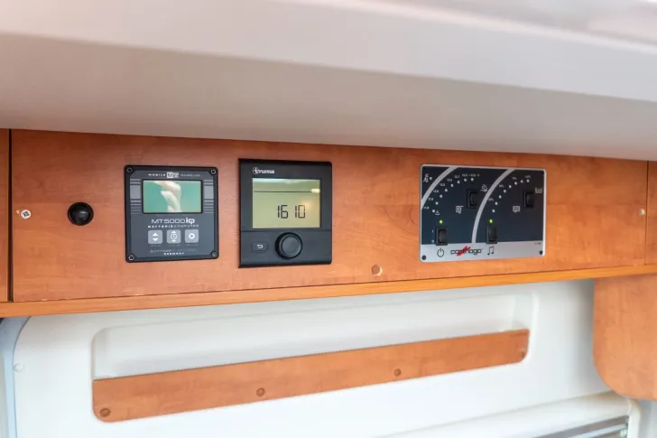 Fahrzeugbild Malibu 640 *AHK*Alarmanlage*Luftfeder*SAT*TV*Solar* #22