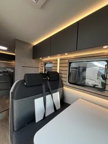 Fahrzeugbild Crosscamp EXPDN T 7.4 E Peugeot #8