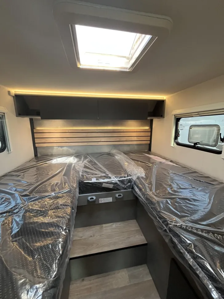 Fahrzeugbild Crosscamp EXPDN T 7.4 E Peugeot #14