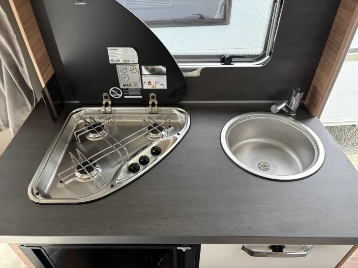 Fahrzeugbild Weinsberg CaraOne 390 QD IC-Line HOT Edition #12