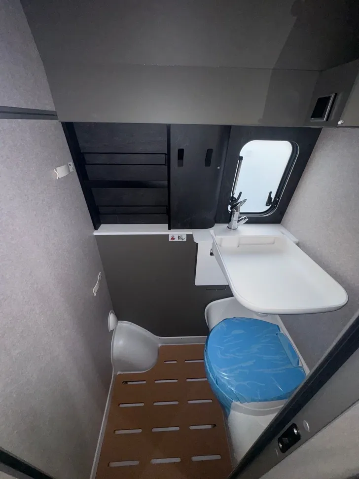 Fahrzeugbild Hymer Grand Canyon S CrossOver 600 #15