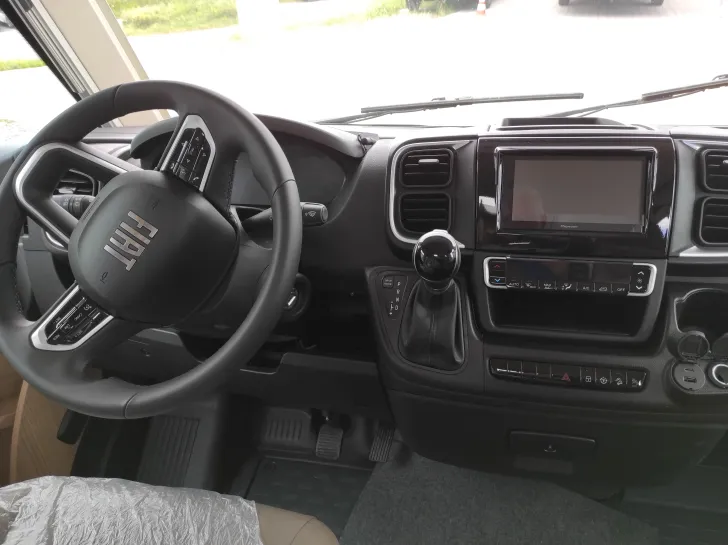Fahrzeugbild Malibu I 441 KB-LE lightweight 3.5t #23