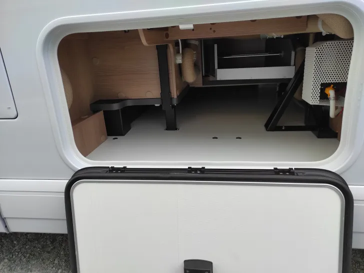 Fahrzeugbild Malibu I 441 KB-LE lightweight 3.5t #27
