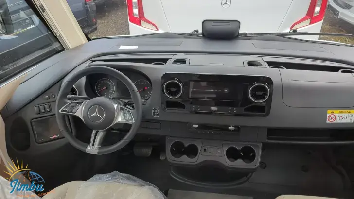 Frontal Hinten Malibu I 450 RB-LE lightweight 3.5t 170PS Auto. -2298 ohne Hubbett