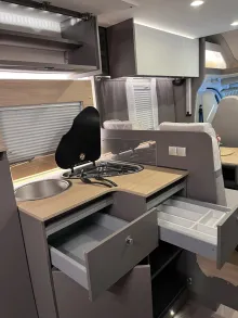 Fahrzeugbild LMC Tourer Lift H 630 #21