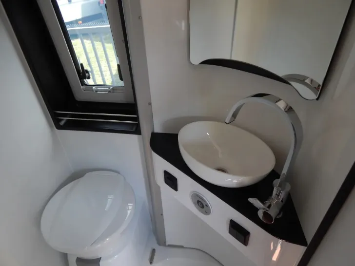 Fahrzeugbild Pössl Summit Shine 600 Q Shine Ab November 2026 #14