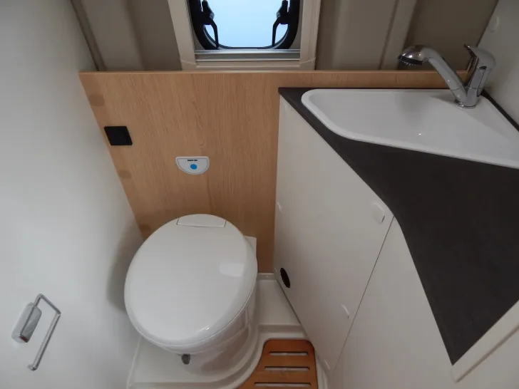 Fahrzeugbild Sunlight Cliff 600 Entry Peugeot #14