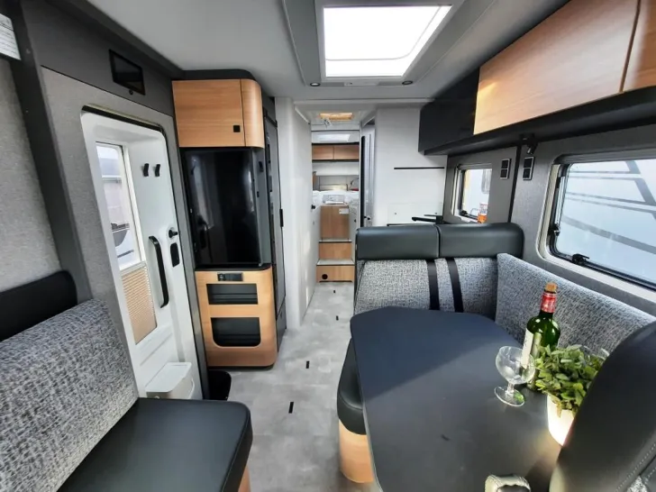 Fahrzeugbild Hymer B-Klasse MC I 680 Verfüg./Sparen Sie 16.465,- € #5