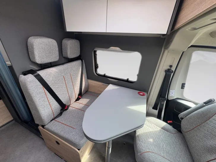 Fahrzeugbild Dethleffs Globetrail 75K 640 ES Fiat #12