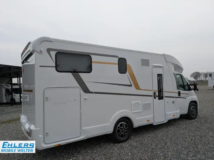 Fahrzeugbild Eura Mobil Profila T PT 720 EB Edition 101 Variante 2/4,25t/Alu/Markise/Fahrradträger #23
