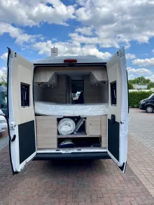 Fahrzeugbild Forster V 636 EB4 Flip *NEU* mit Aufstelldach #6