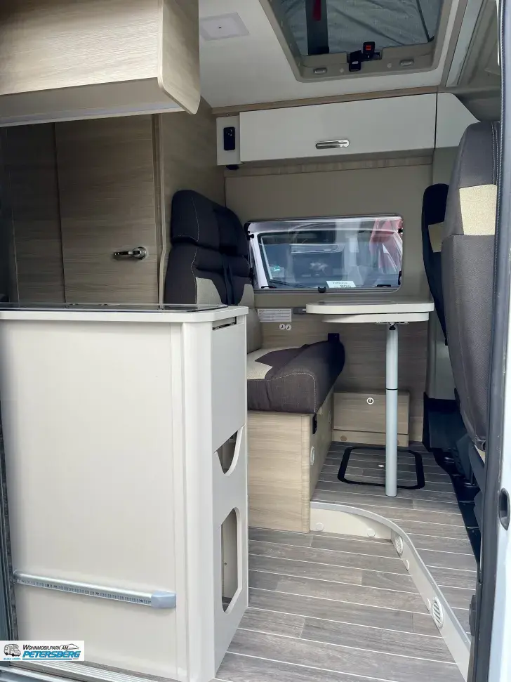 Fahrzeugbild Forster V 636 EB4 Flip *NEU* mit Aufstelldach #10