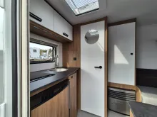 Fahrzeugbild Sterckeman Easy 325DD Kompakt und leicht, ab 1.000kg #10