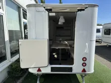 Fahrzeugbild Hobby Beachy 450 #4