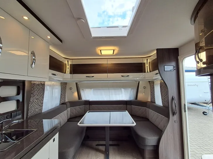 Fahrzeugbild Hobby Prestige 560 WFU #12