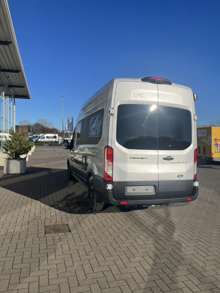 Fahrzeugbild LMC Innovan Ford 592 #4