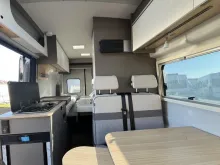 Fahrzeugbild LMC Innovan Ford 592 #7