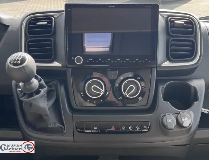 Fahrzeugbild LMC Tourer A 690 G #12