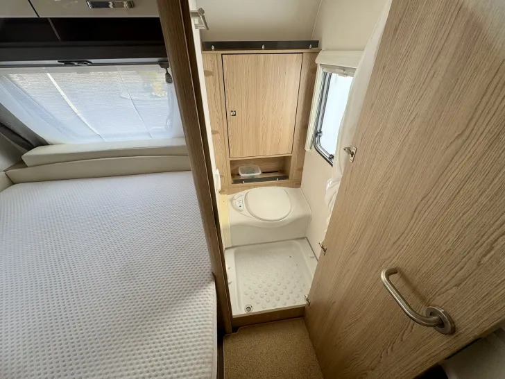 Fahrzeugbild Bürstner Averso 590 TS #7