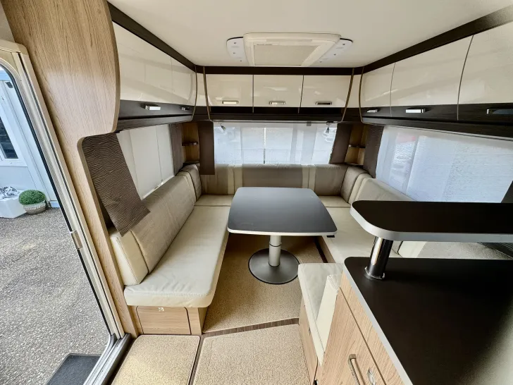 Fahrzeugbild Bürstner Averso 590 TS #10