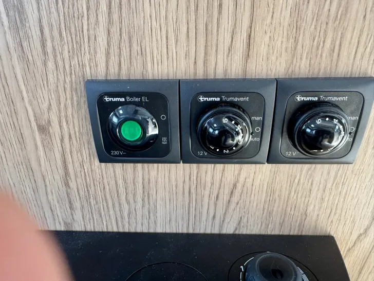 Fahrzeugbild Bürstner Averso 590 TS #15
