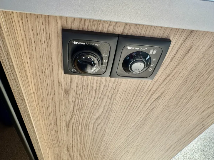 Fahrzeugbild Bürstner Averso 590 TS #16