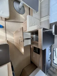 Fahrzeugbild Bürstner Averso 590 TS #18