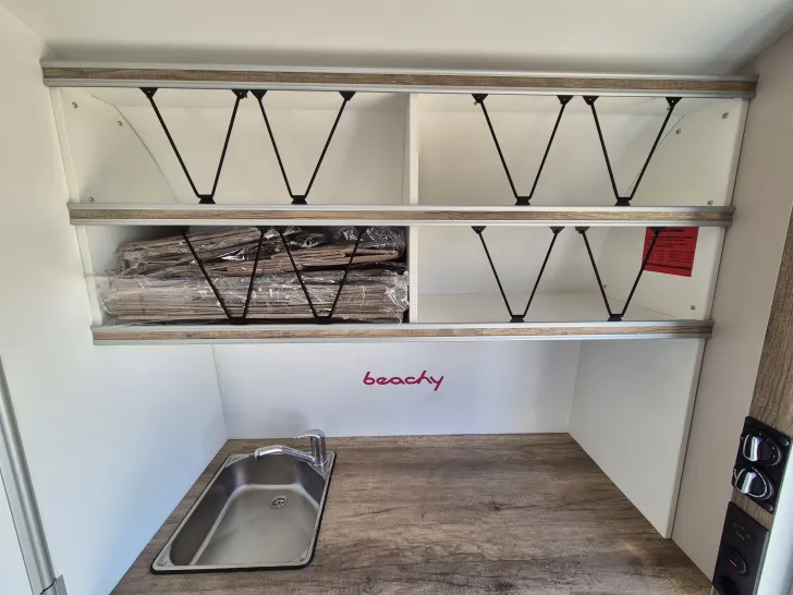 Fahrzeugbild Hobby beachy 450 #14