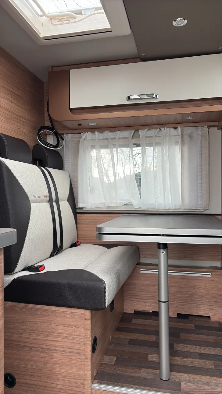 Sitzgruppe Weinsberg CaraCompact 600 MF Sofort verfügbar/ Automatik