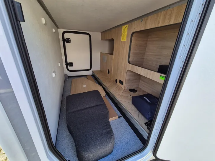 Fahrzeugbild Chausson Titanium 627 ohne Hubbett/Arctic/Allwetter #9