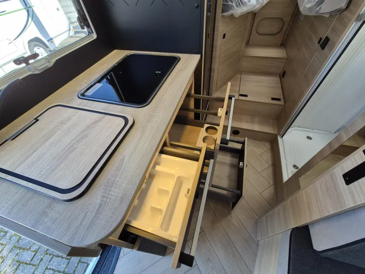 Fahrzeugbild Chausson Titanium 627 ohne Hubbett/Arctic/Allwetter #24