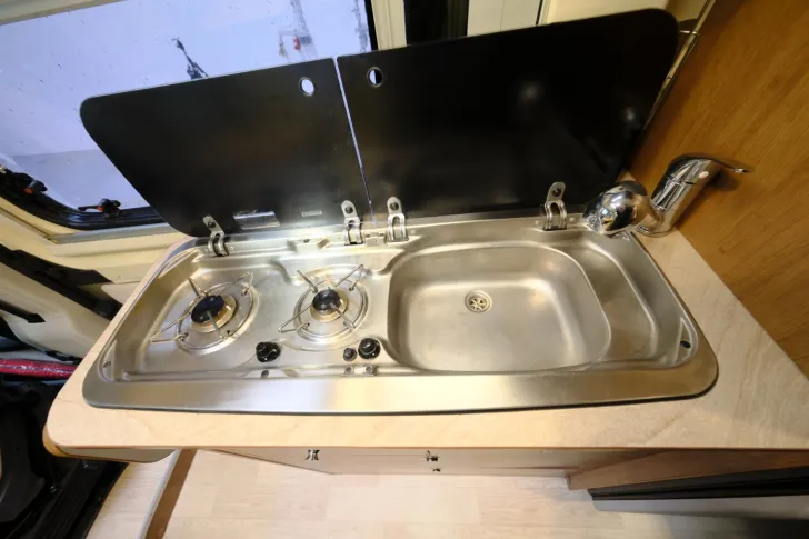 Fahrzeugbild Roller Team Livingstone 2 / Festbett / Klima / PREISGARANTIE #14