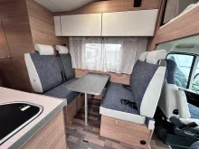 Fahrzeugbild Weinsberg CaraHome 650 DG el. Stufe, Markise, Multmedia #9