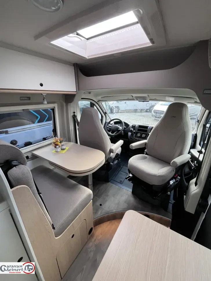 Fahrzeugbild LMC Innovan Pure 600 #17