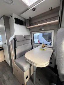 Fahrzeugbild LMC Innovan Pure 600 #18