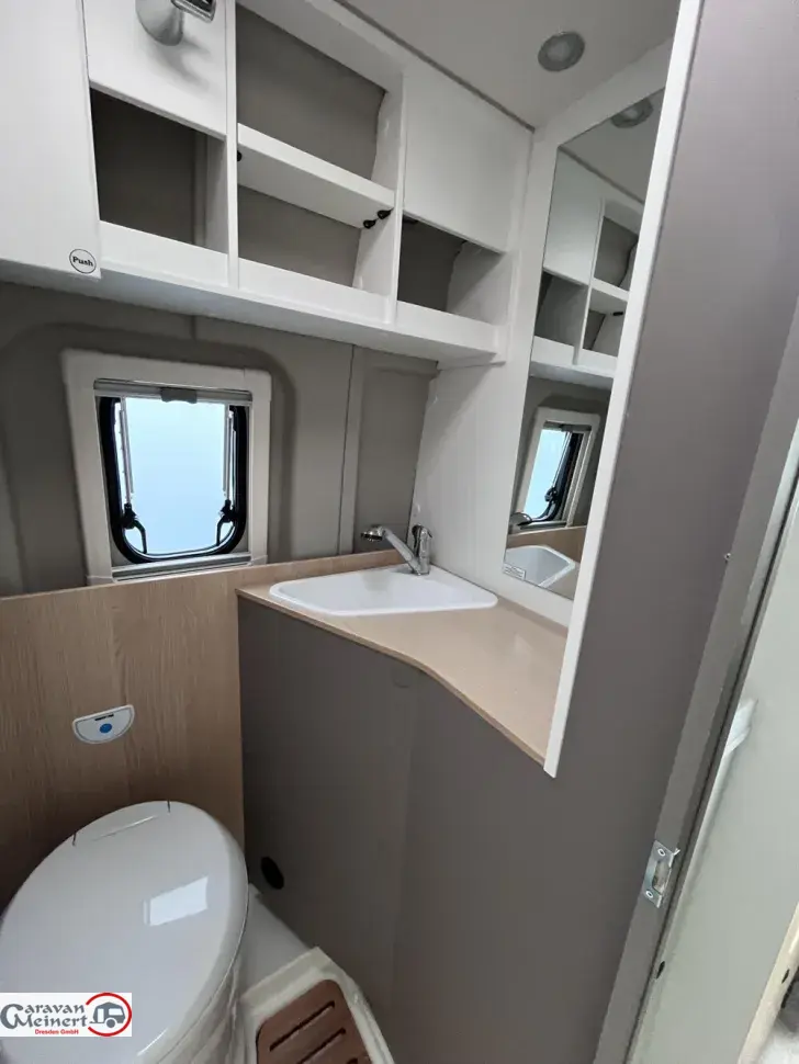 Fahrzeugbild LMC Innovan Pure 600 #23