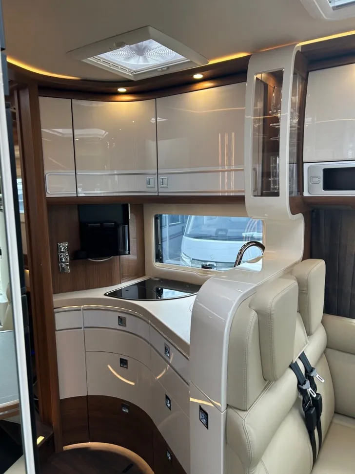 Fahrzeugbild Carthago chic e-line I 51 QB DA #13