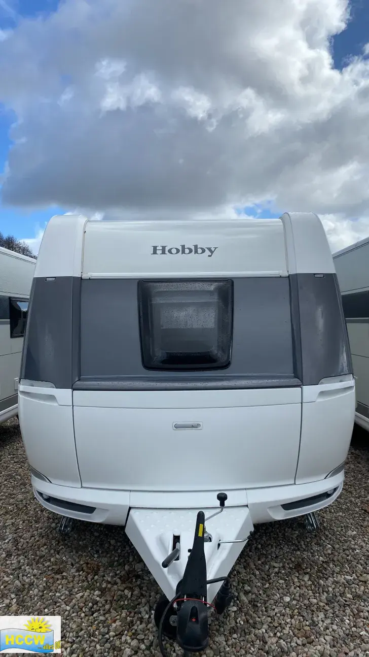 Frontal Vorne Hobby De Luxe 515 UHL